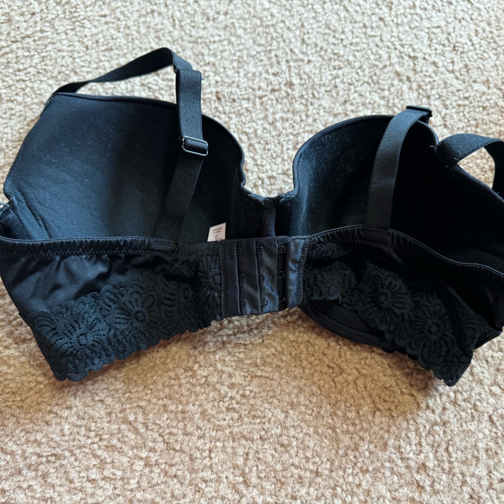 Bra - Picture 2 of 3